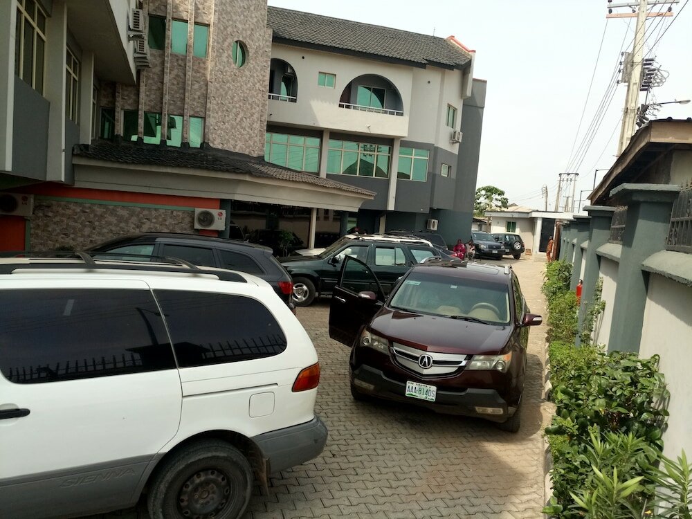 Фото Echo Spring Hotel