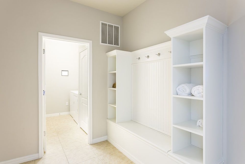 Фото Shv115 - Windsor At Westside - 8 Bed 6 Baths Villa