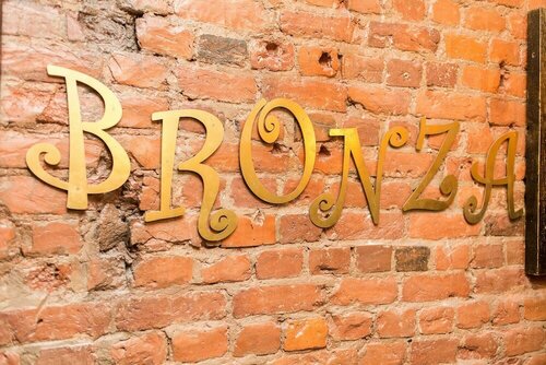 Bronza House  фото 1