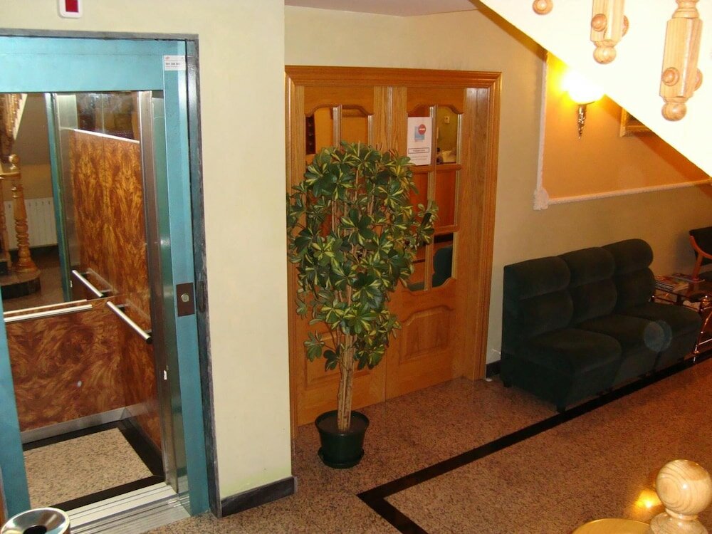 Фото Hostal Universal