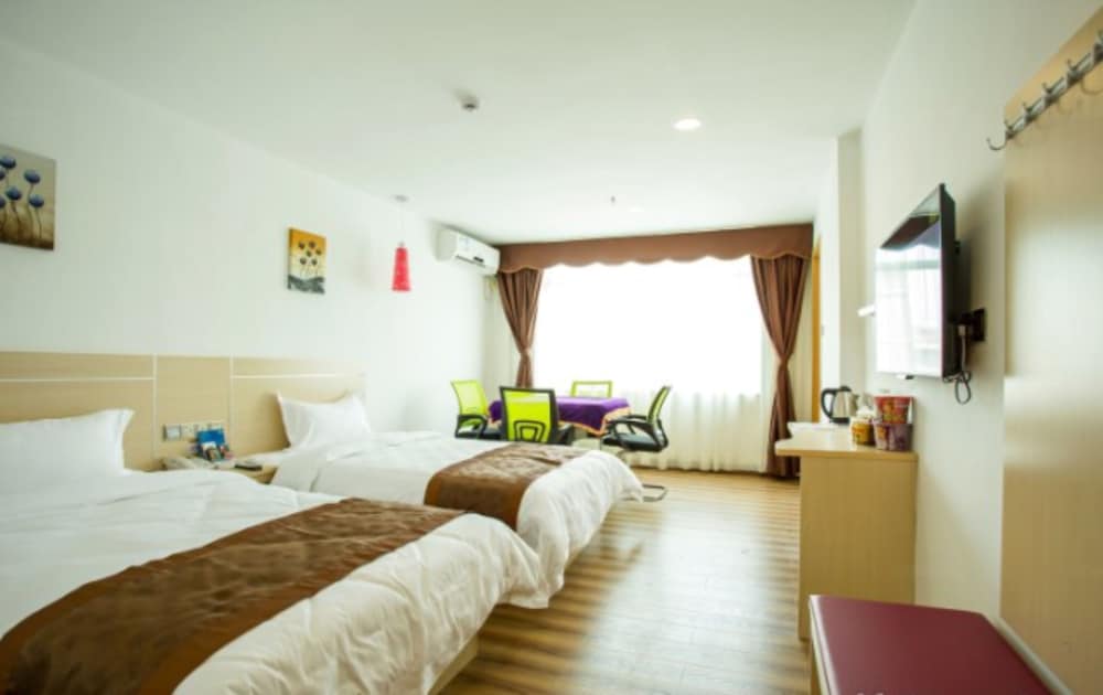 Фото 24 Hours Economic Hotel