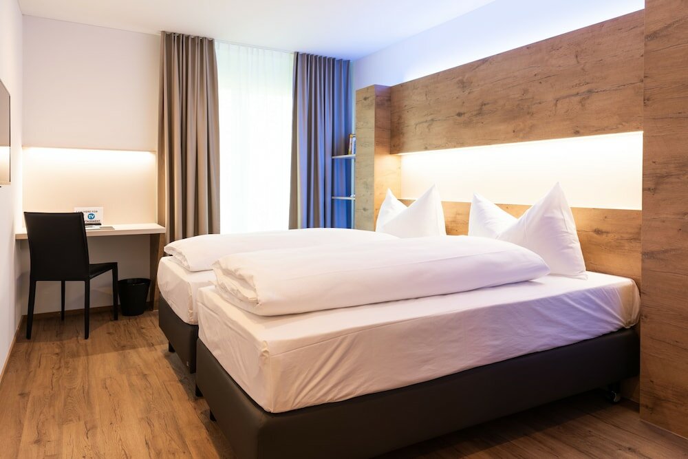 Фото Jet Hotel Zurich Airport