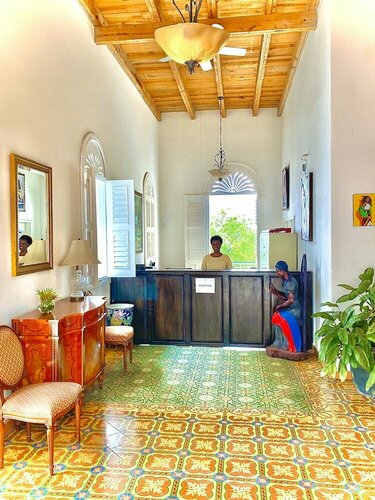 Гостиница Manoir Adriana Hotel в Жакмеле