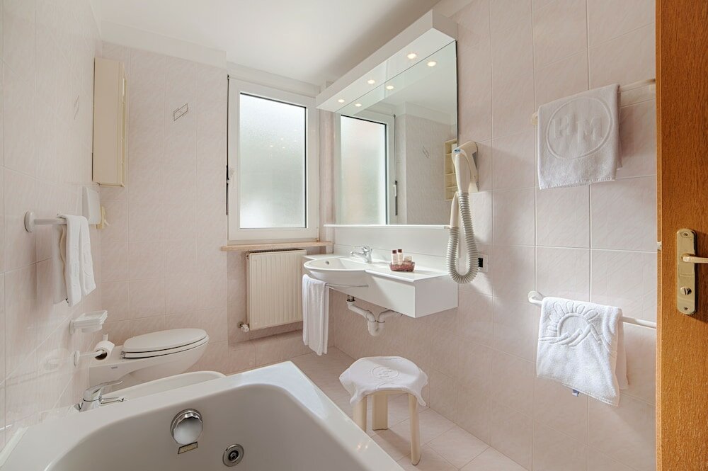 Фото Hotel Malita