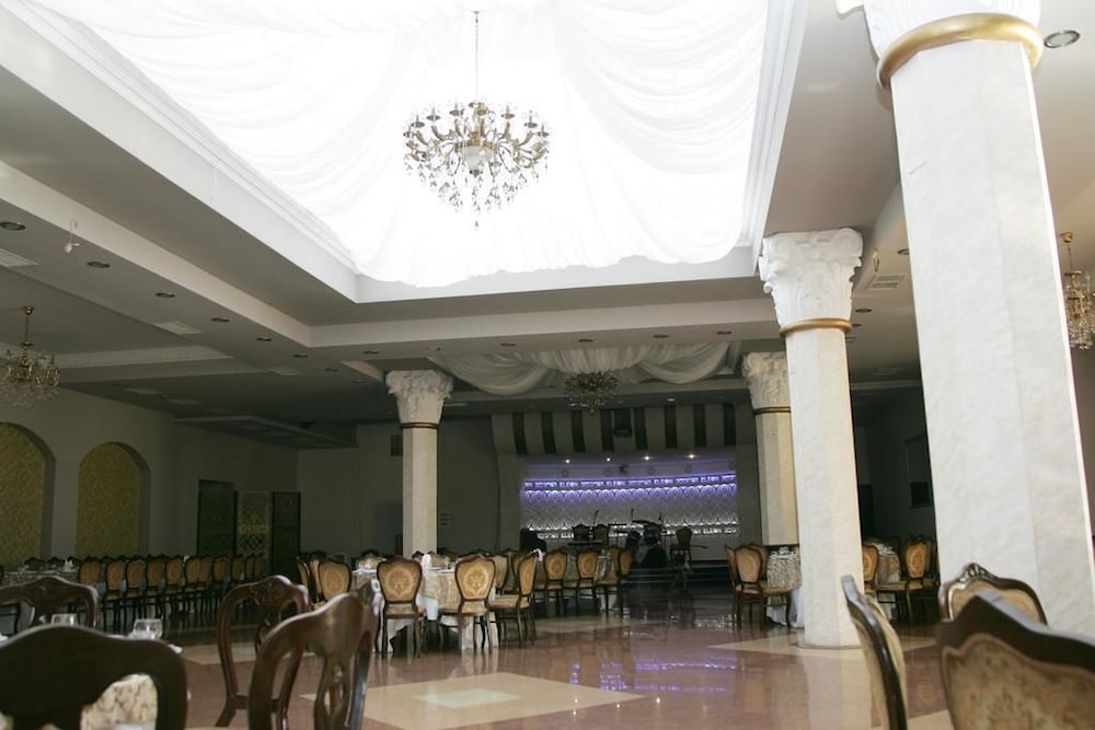 Фото Hotel Eleon