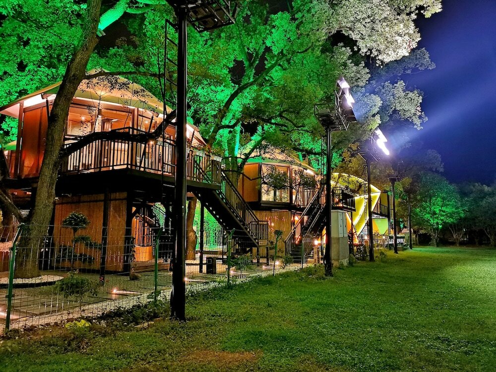 Фото Hantang Xinge Touring Car House