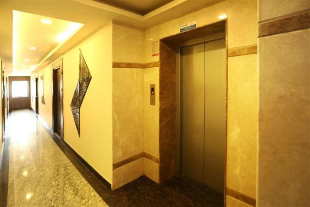 Фото Balaji Residency