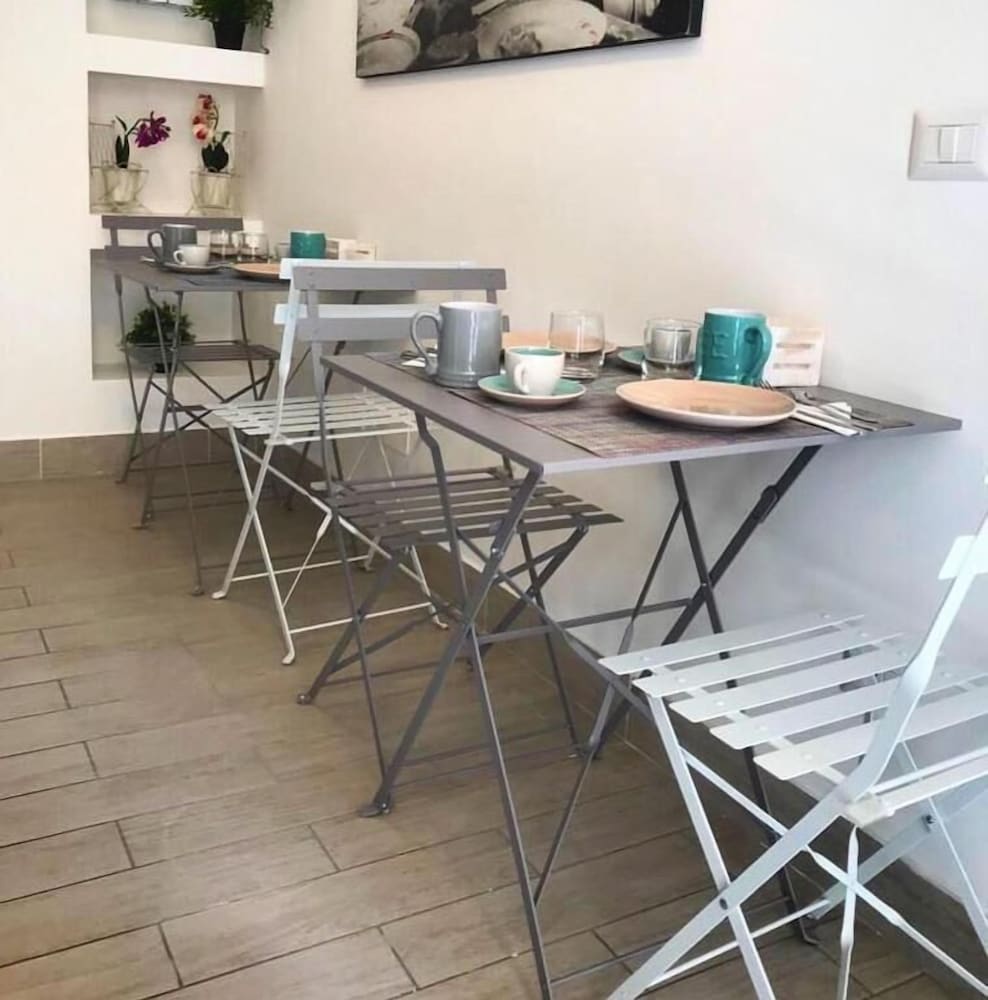 Фото Dea Flora B&b