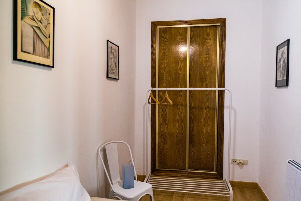 Фото Hostal Infantes