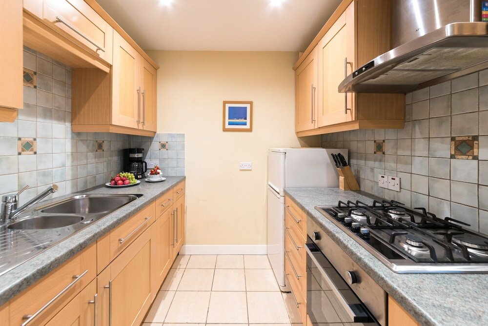 Фото A Place Like Home - 2 Bedroom Apartment in Chelsea