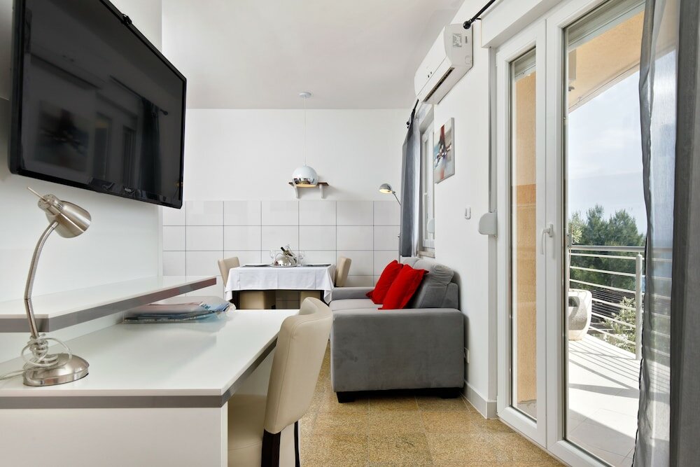 Фото Ark Beach Hotel