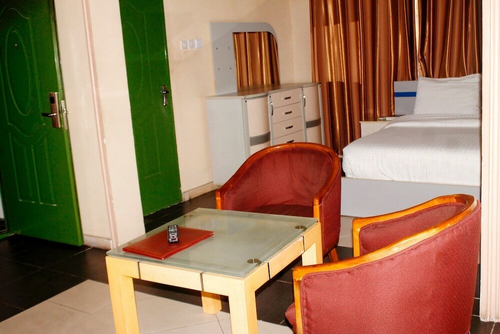 Фото Garden City Marriott Hotel