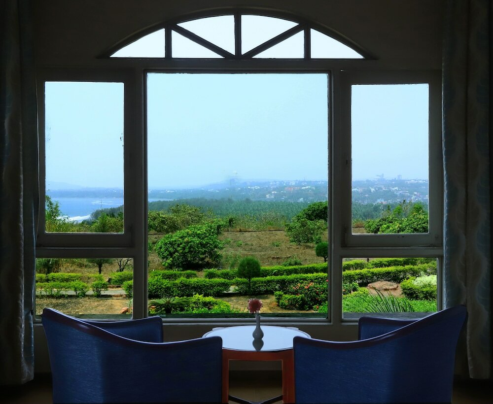 Фото Kohinoor Samudra Beach Resort