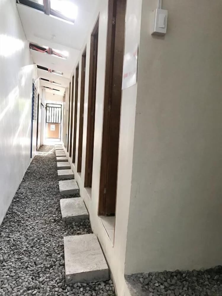 Фото His Capsule Hostel