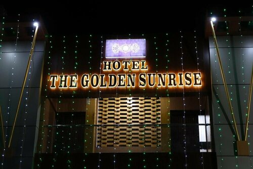 Гостиница Hotel The Golden Sunrise в Патне