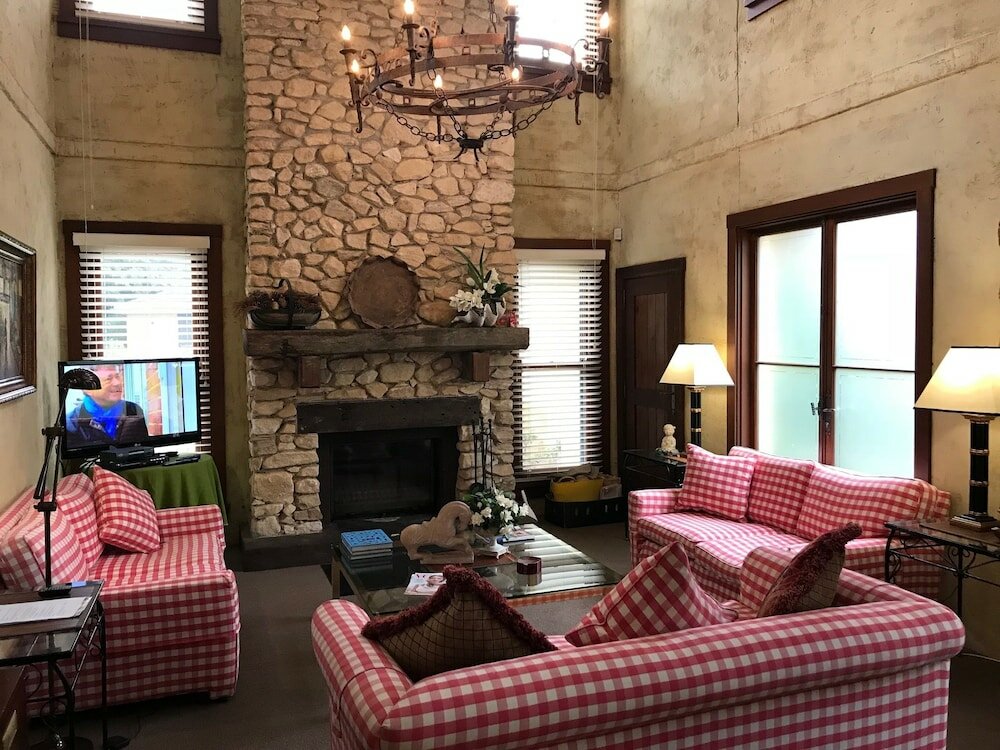 Фото Linden Hall