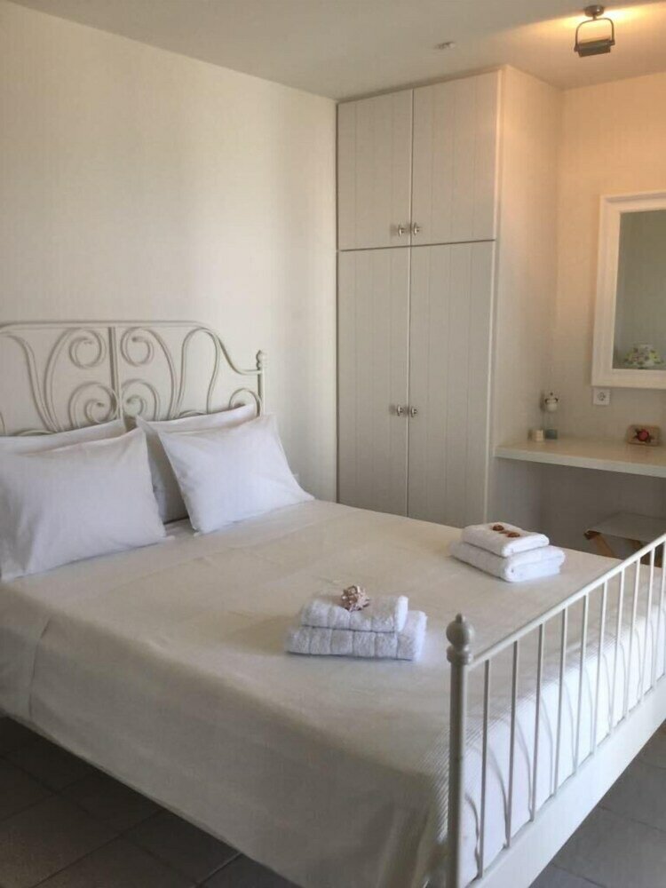 Фото Blue Azur Deluxe Villa