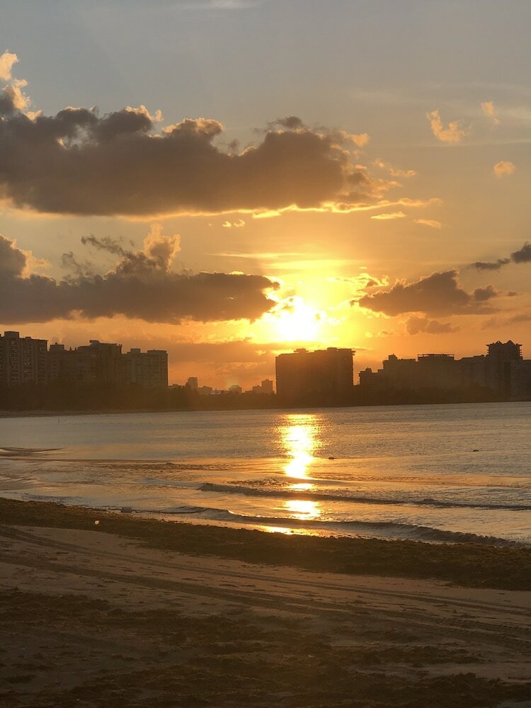 Фото Ocean View Gorgeous 1 Bedroom Apt