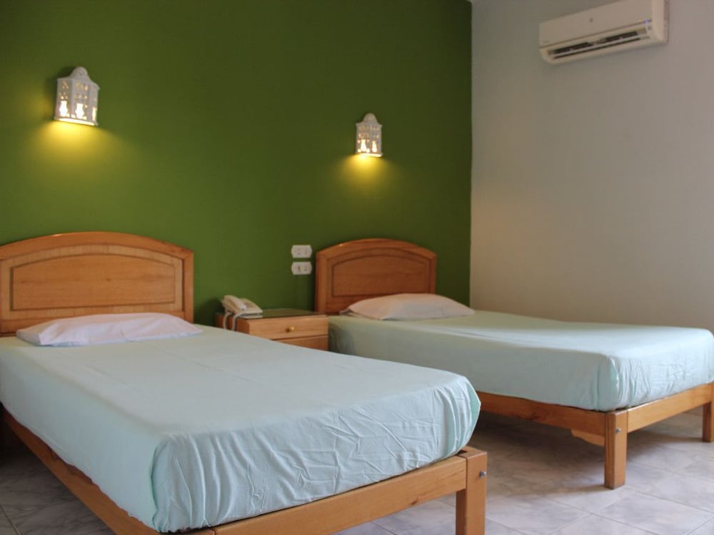 Фото Nemo Dive Club & Hotel