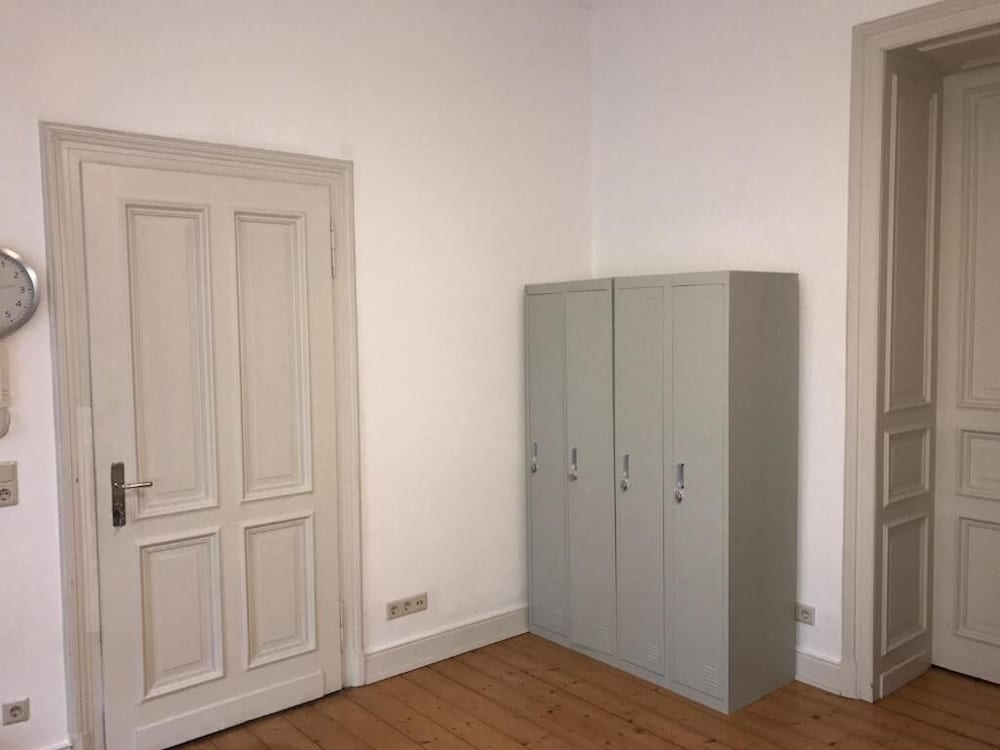 Фото A&s Ferienwohnungen Bonnerstraße 62