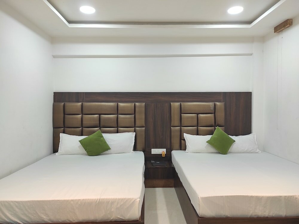 Фото Indira Lodge