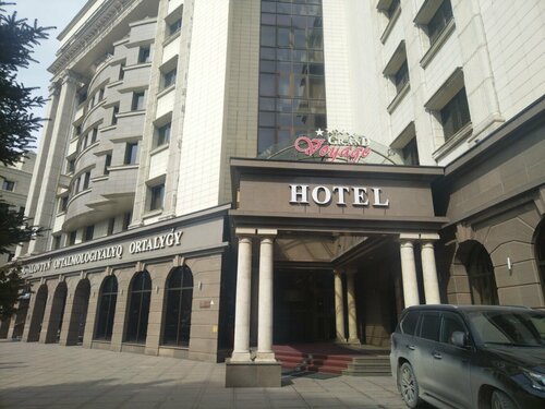 Внешний вид отеля Grand Voyage в Алматах, фото 1