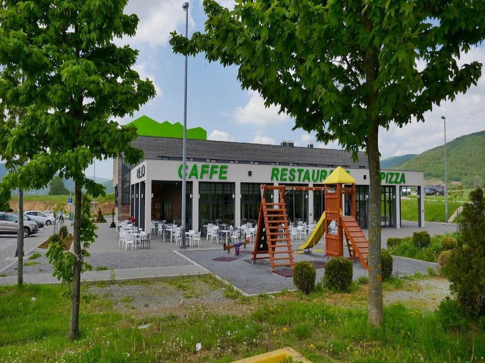 Фото Hotel Lika Jug