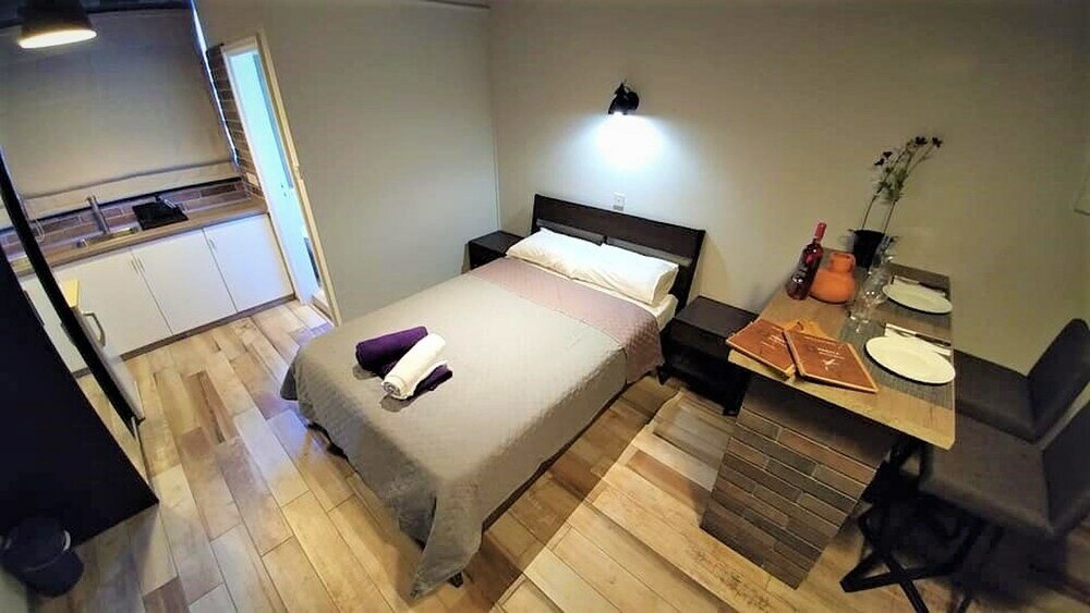 Фото Perneia Rooms