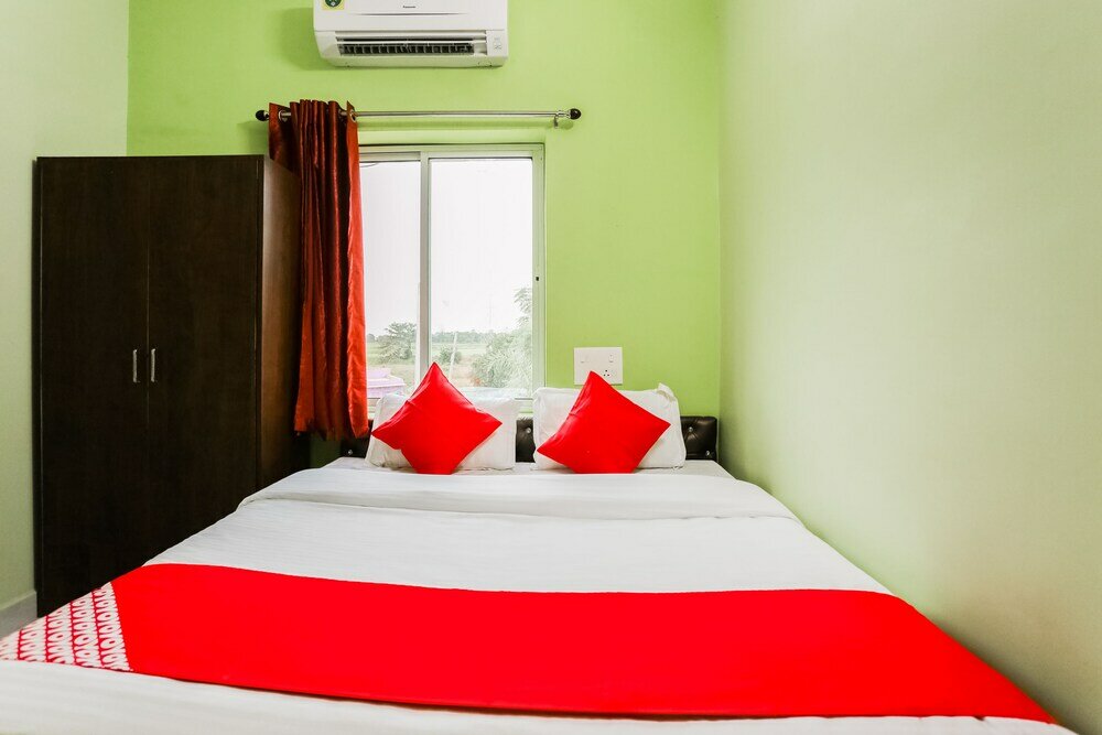 Фото Oyo 46710 La Grace Inn