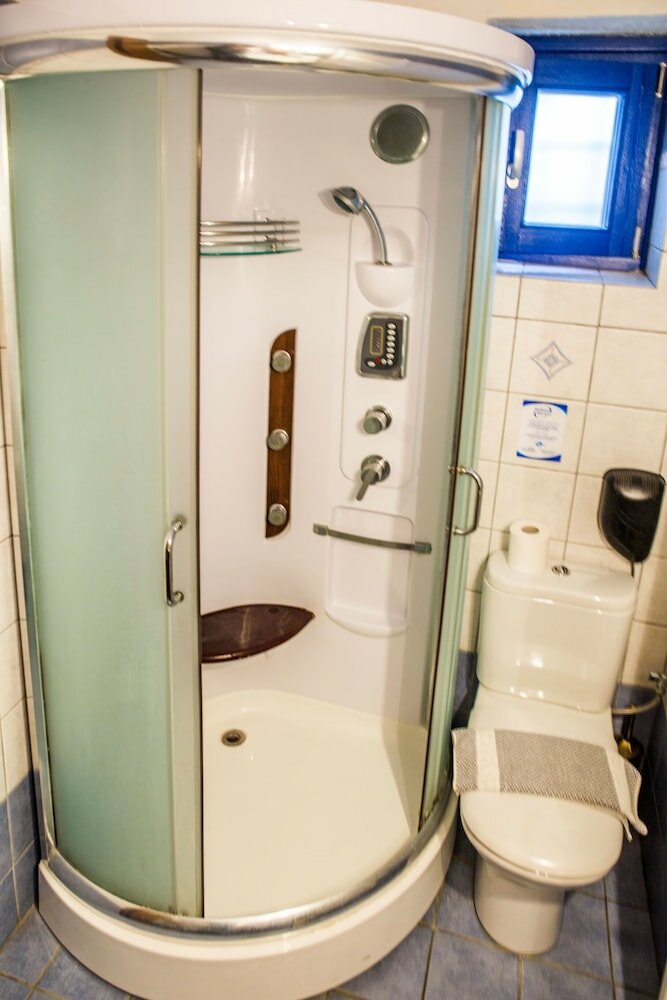 Фото Hotel Arktouros