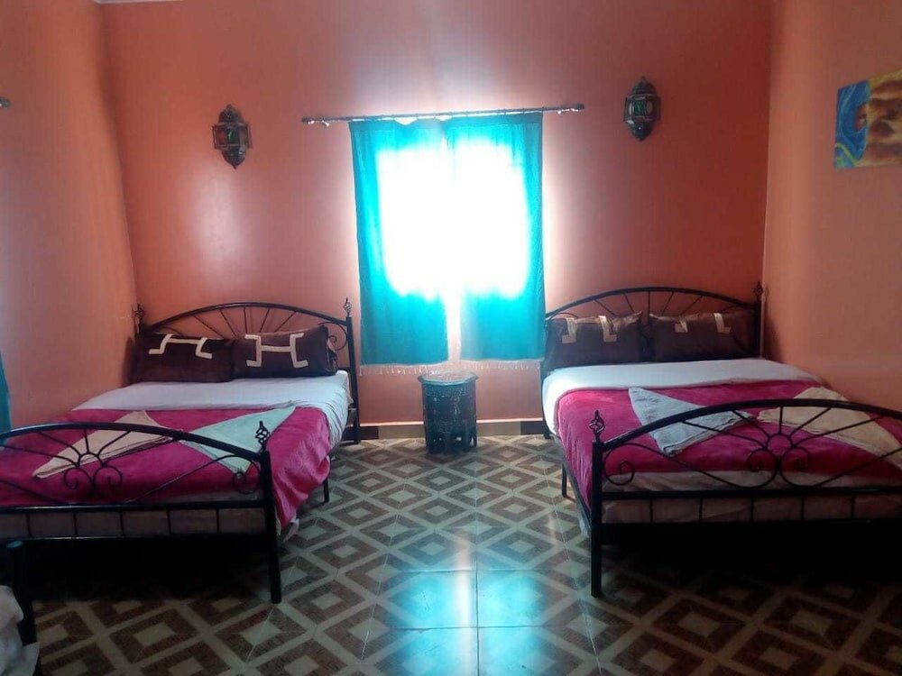 Фото Merzouga Sarah Camp