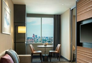 Гостиница DoubleTree by Hilton Surabaya