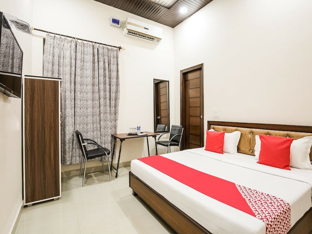 Фото Oyo 47577 Hotel Goldenland