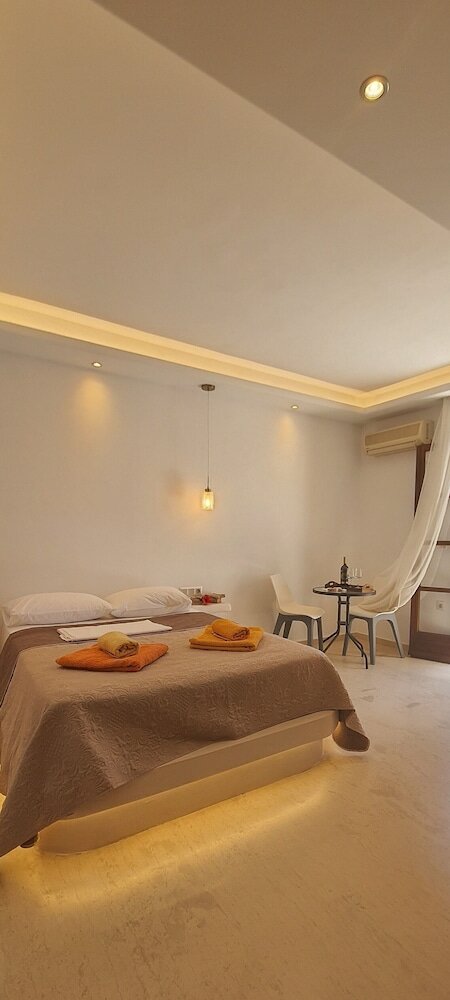 Фото Sunlight Naxos Studio