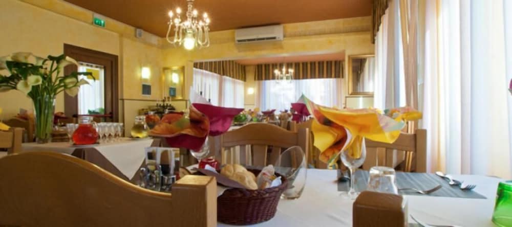 Фото Hotel Villa Bruna