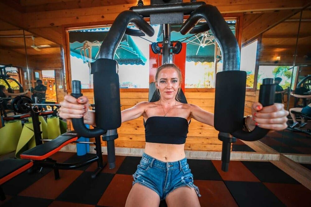 Фото Grand Vatika Resort