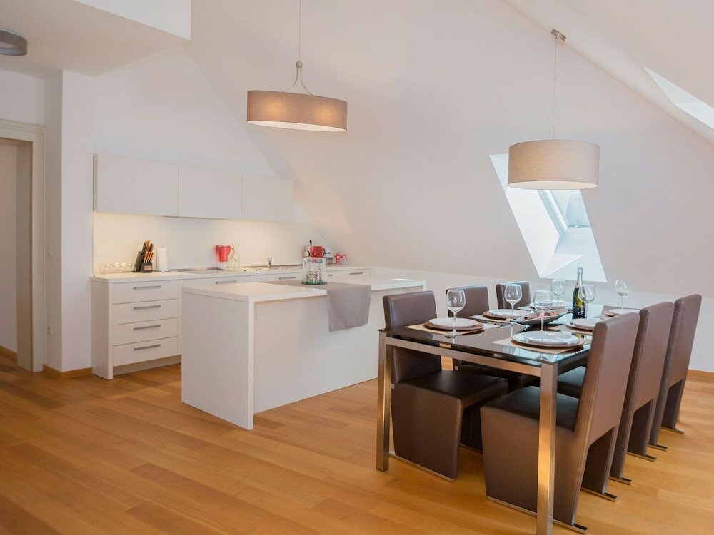 Фото VIP Apartment