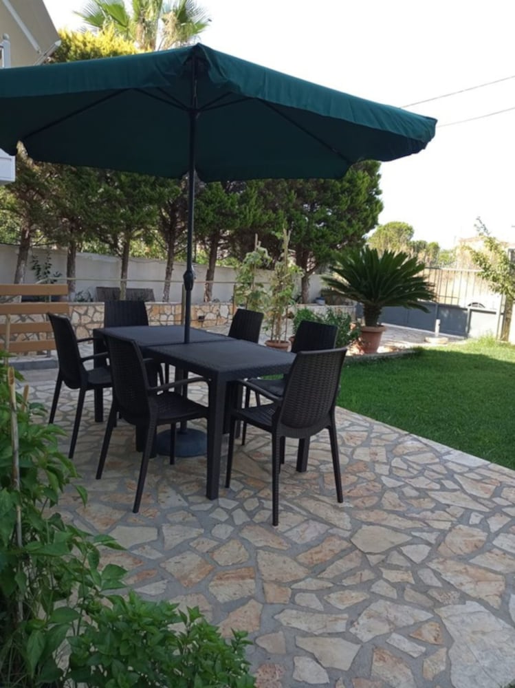 Фото Asfodelos Apartment Hotel