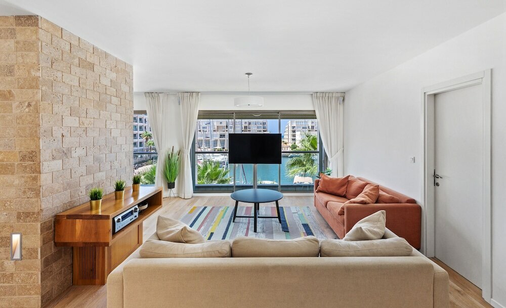 Фото Laguna Water Front 1