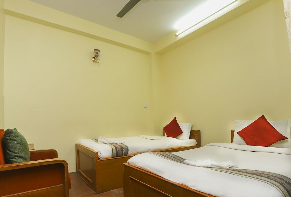 Фото Hotel Four Eyes