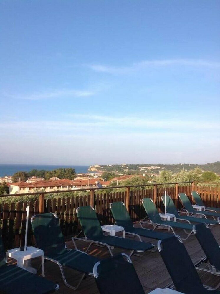 Фото Ariadne Apartments