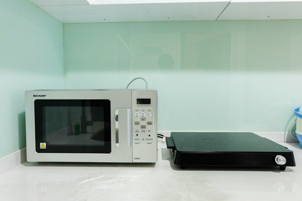 Фото Chic 1br Brooklyn Apartment near Ikea Alam Sutera