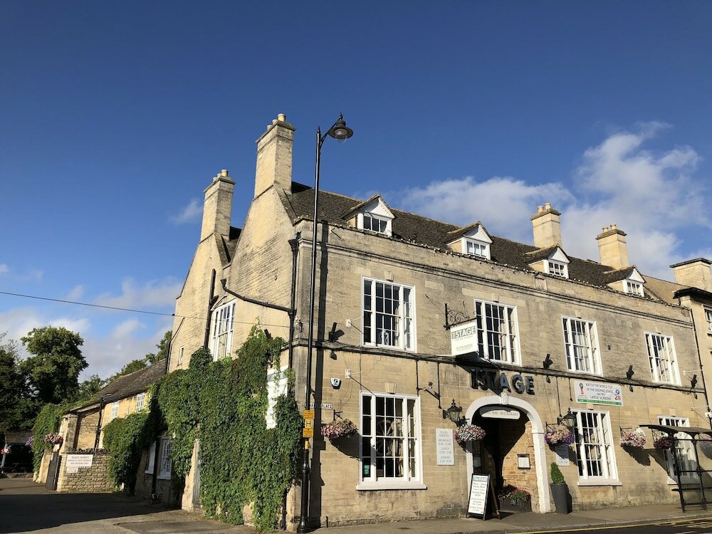 Фото The Deeping Stage