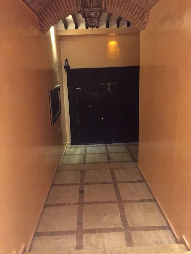 Фото Majestic Marrakech Apts