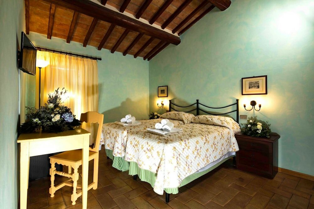 Фото Castello di Titignano