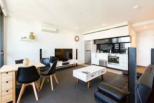 Гостиница Santeri, 2bdr Melbourne Apartment в Мельбурне
