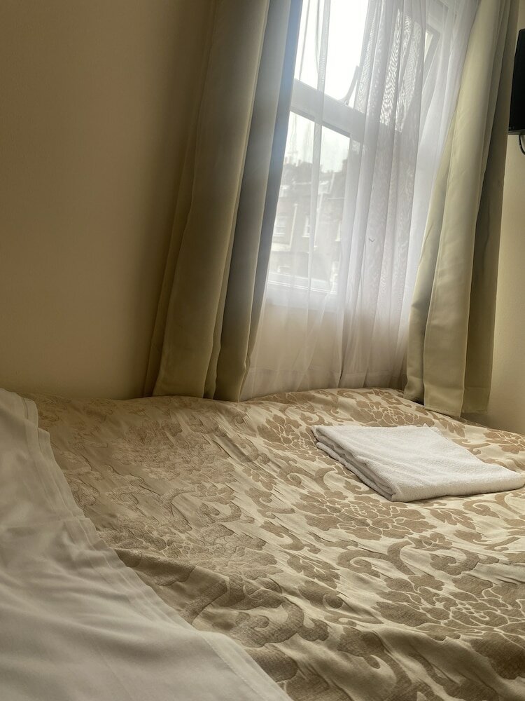 Фото Europa House Hotel