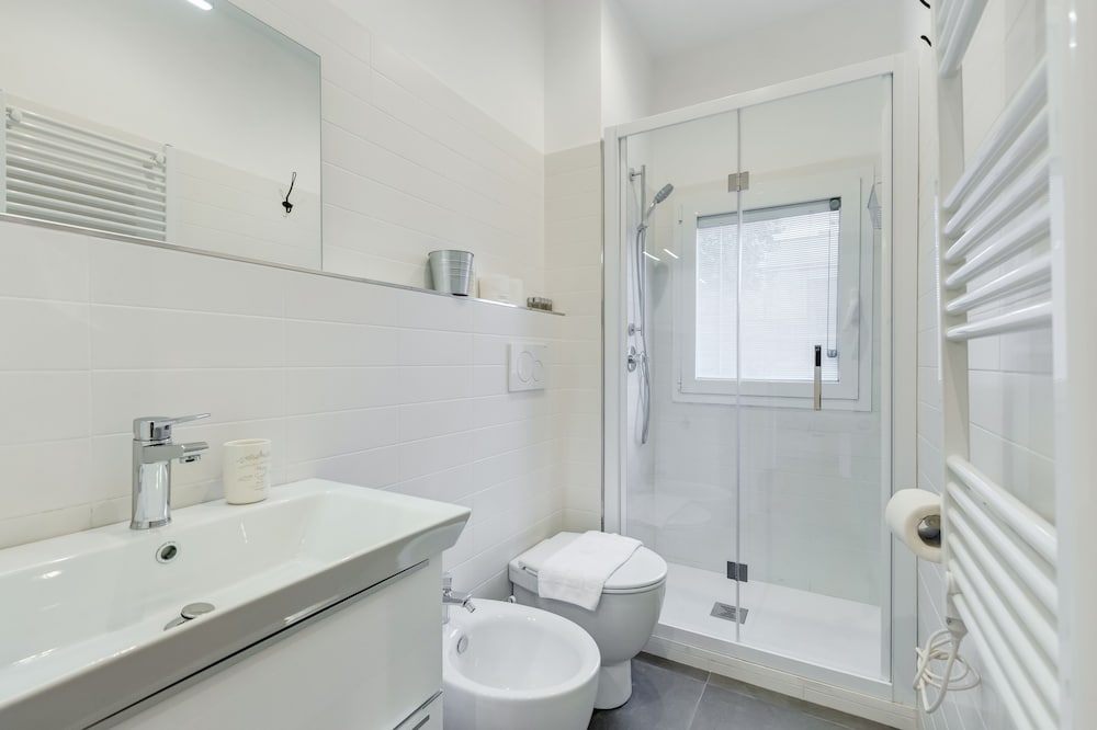 Фото Giulio Cesare Luxury Apartment