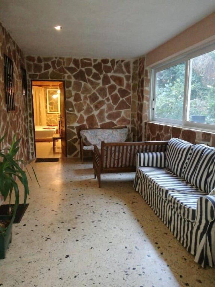 Фото Apartments Zoumperi