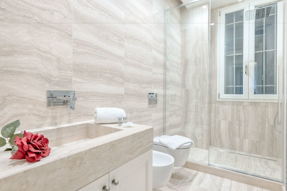 Фото Luxury Blue River